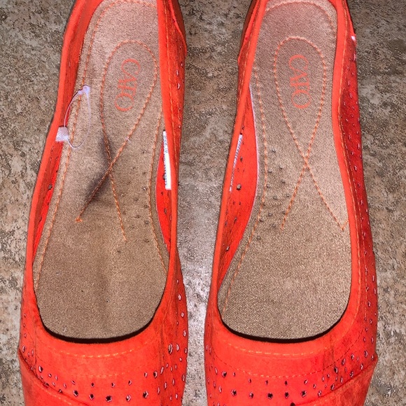 CATO Orange Flat Slippers - Picture 4 of 9